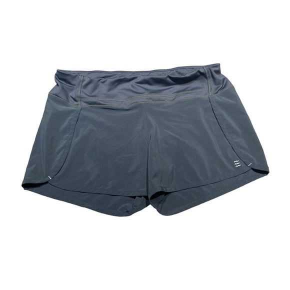 SOLD - Not For Sale
Free Fly - Women’s Bamboo Line Breeze Short - Picture 2 of 12